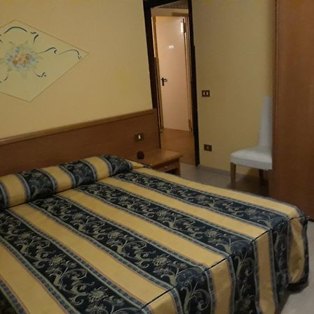 Hotel Casa Rossa Montecatini Terme Exteriér fotografie