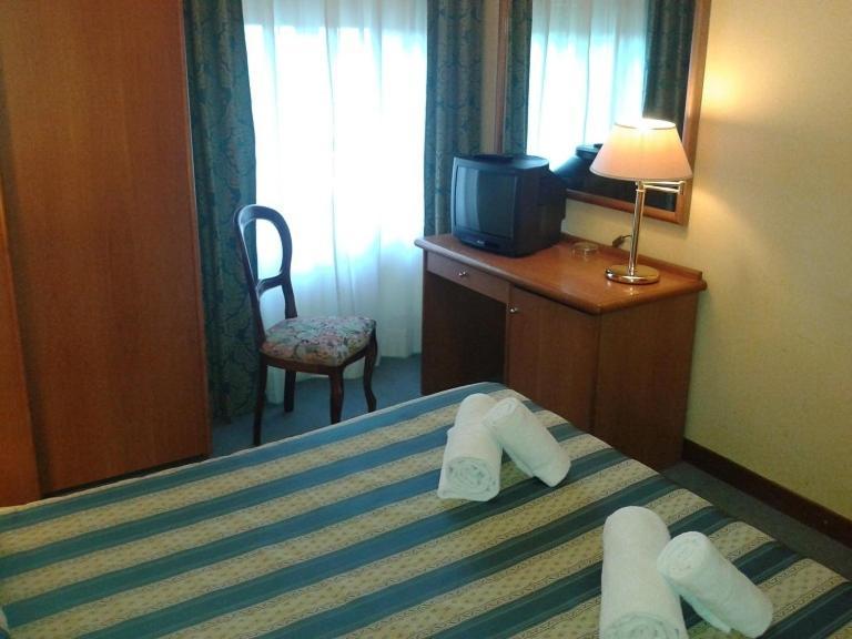 Hotel Casa Rossa Montecatini Terme Pokoj fotografie