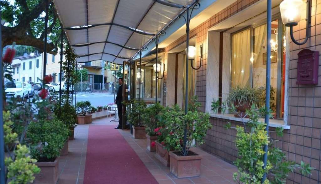 Hotel Casa Rossa Montecatini Terme Exteriér fotografie